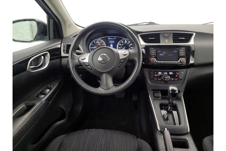 $13998 : Nissan Sentra 2018 S 4dr Sed image 10