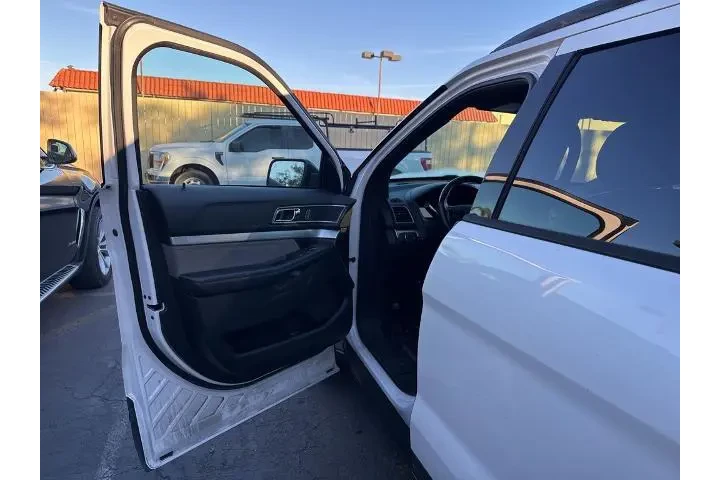 $13301 : Ford Explorer 2017 XLT 4dr S image 7