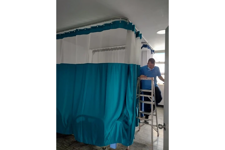 CORTINAS HOSPITALARIAS image 8