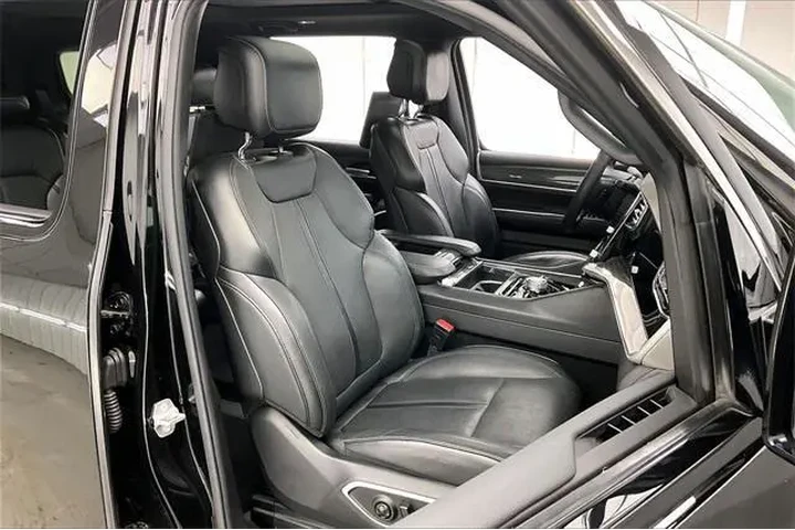 $33490 : Jeep Wagoneer 2022 4x4 Serie image 7