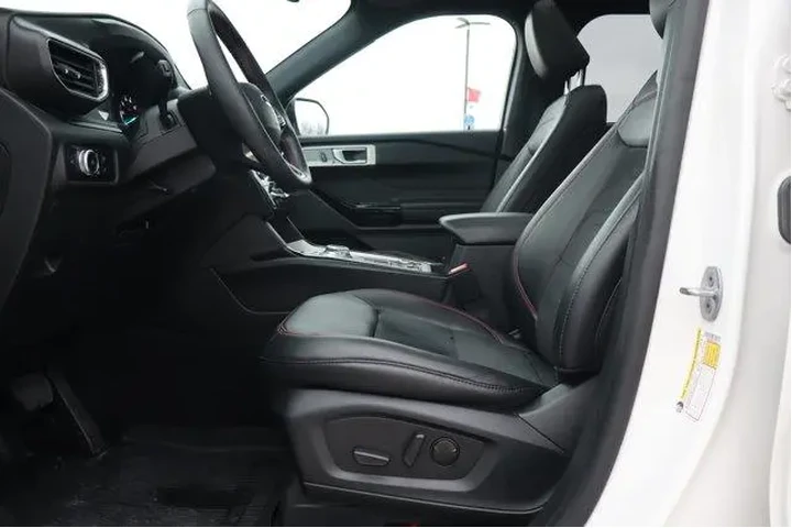 $35990 : Ford Explorer 2023 AWD ST-Li image 9
