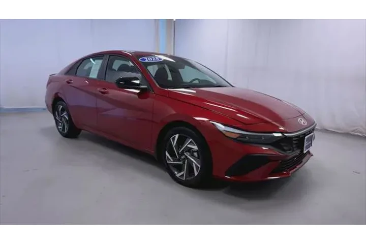 $19995 : Hyundai ELANTRA 2025 SEL Spo image 2