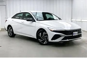Hyundai ELANTRA Hybrid 2025 en Madison