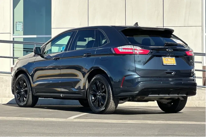 $21900 : Ford Edge 2022 AWD SE 4dr Cr image 5