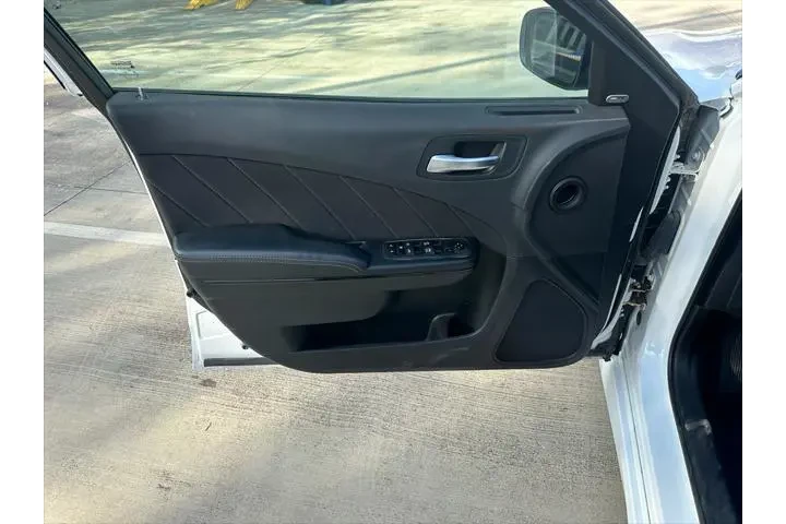 $23995 : Dodge Charger 2023 GT 4dr Se image 9