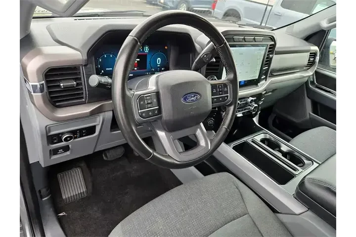 $39988 : Ford F-150 2024 4x4 XLT 4dr image 10