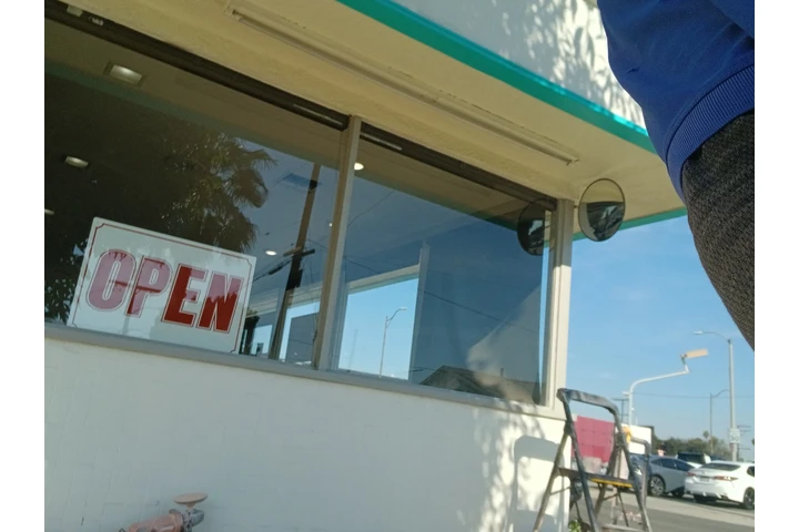 Limpieza de graffitis image 4