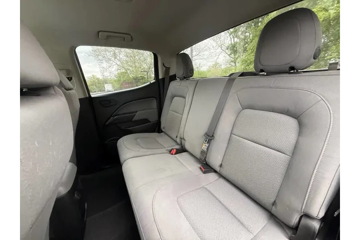 $17999 : 2020 Colorado Work Truck image 6