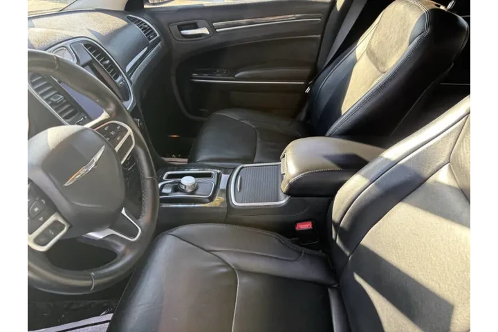 $13999 : 2017 300 Limited image 6