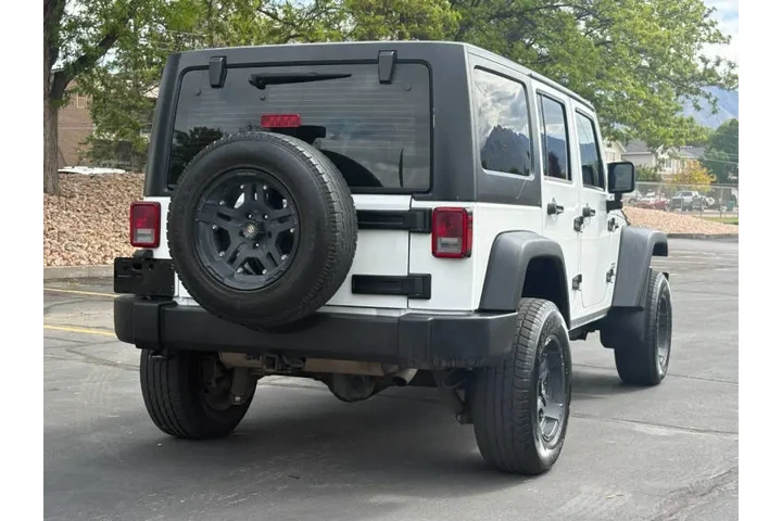 $13900 : 2012 Wrangler Unlimited Sport image 5