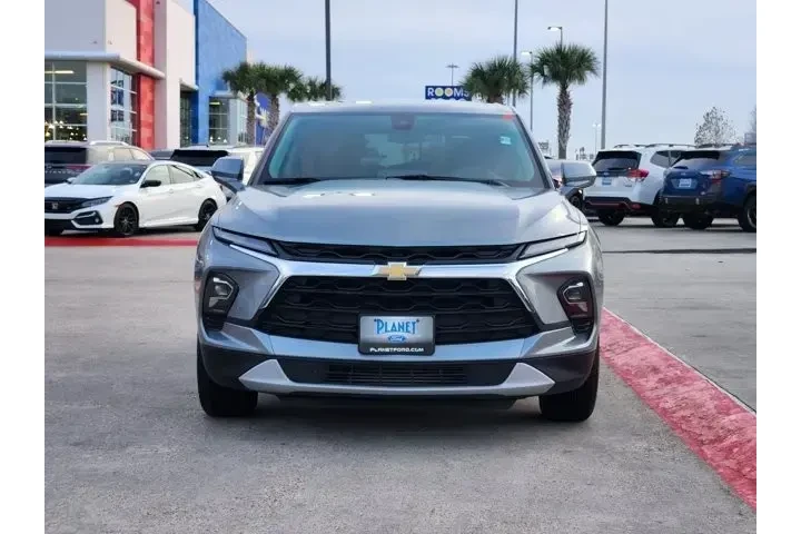 $29993 : Chevrolet Blazer 2025 AWD LT image 2