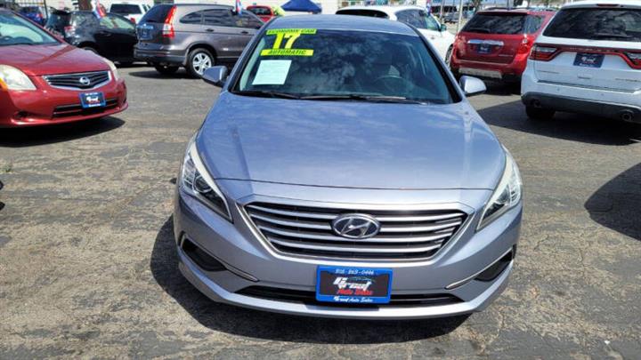 $11995 : 2017 Sonata SE image 1