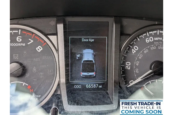 $38048 : Toyota Tacoma 2022 4x4 TRD O image 10