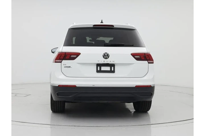 $21998 : Volkswagen Tiguan 2024 SE 4d image 6