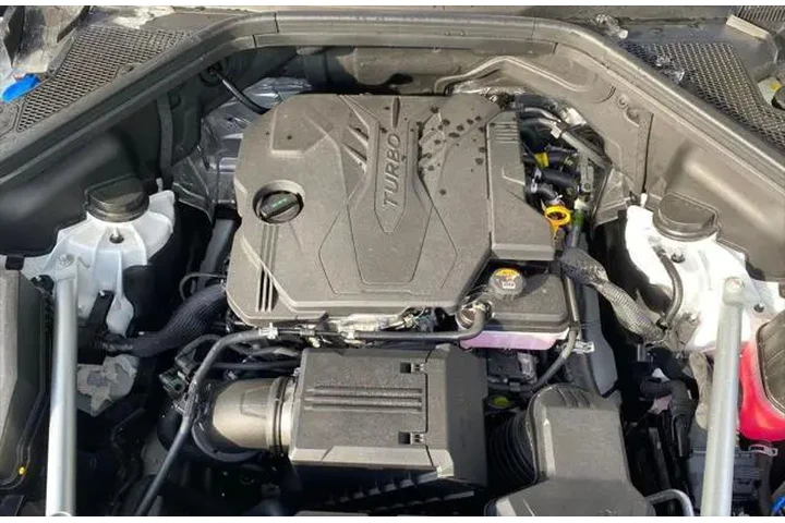$60 : Genesis GV80 2026 AWD 2.5T A image 8