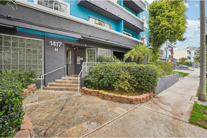 $1100 : Cozy 1-Bedroom and 1-Bathroom image 3