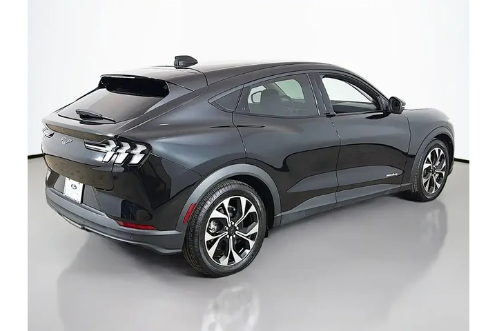 $27829 : Ford Mustang Mach-E 2025 AWD image 10