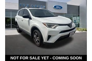 Toyota RAV4 2017 LE 4dr SUV en San Bernardino
