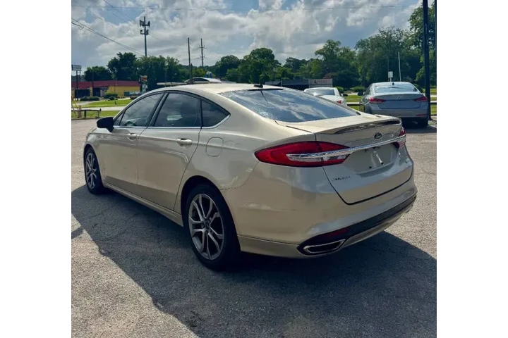 $9900 : 2017 Fusion SE image 6