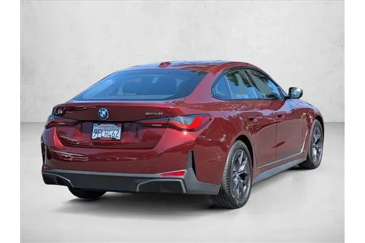 $31040 : BMW i4 2023 eDrive35 Gran Co image 5