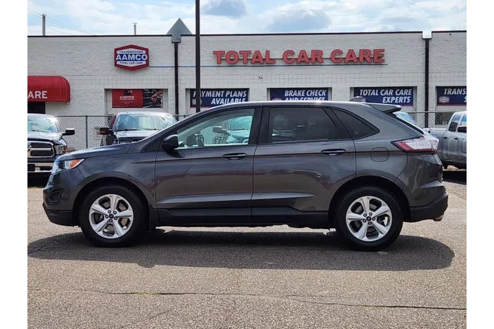 $12475 : 2017 Edge SE image 4