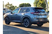$23990 : Nissan Rogue 2024 AWD SV 4dr thumbnail
