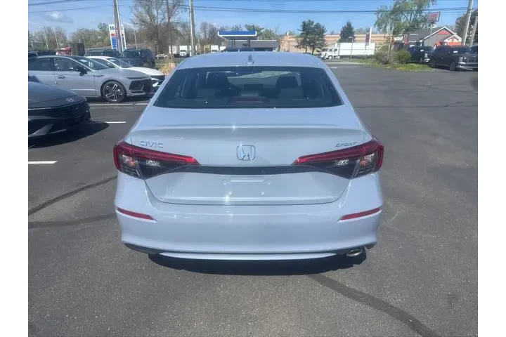 $25495 : Honda Civic 2024 Sport 4dr S image 4