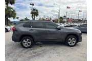 $26988 : Toyota RAV4 2023 XLE 4dr SUV thumbnail