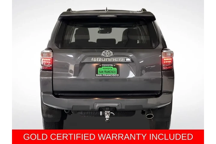 $42388 : Gold Certified2020 4Runner SR image 4