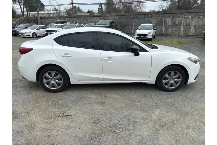 $8995 : Mazda Mazda3 2014 i SV 4dr S image 6