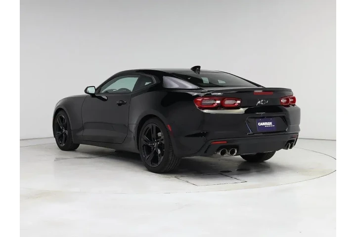 $37998 : Chevrolet Camaro 2021 LT1 2d image 2