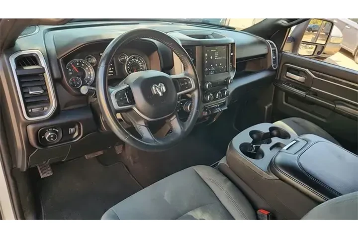 $36495 : Ram 2500 2024 4x4 Big Horn 4 image 9