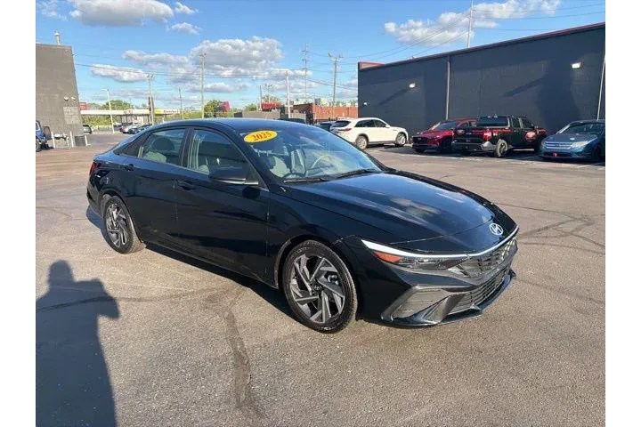 $24980 : Hyundai ELANTRA 2025 SEL Con image 1