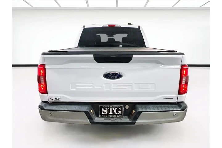 $32477 : Ford F-150 2023 4x4 XLT 4dr image 5