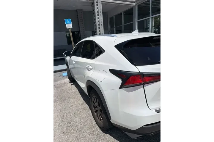 $17990 : Lexus NX 300 2018 4dr Crosso image 5