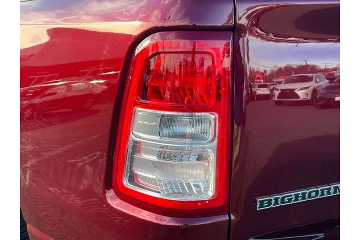 $33985 : Ram 1500 2022 4x4 Big Horn 4 image 10