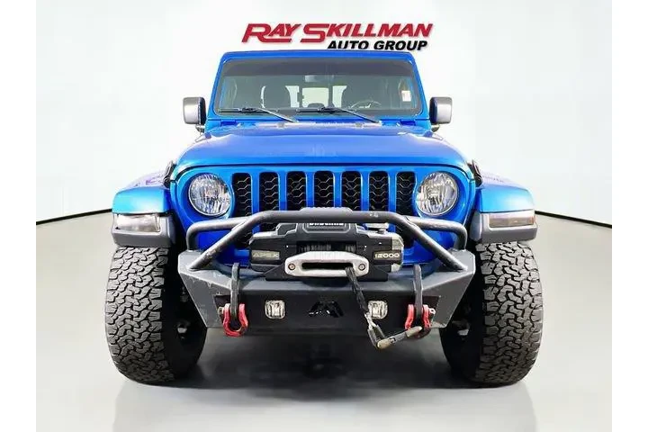 $27975 : Jeep Gladiator 2020 4x4 Spor image 2