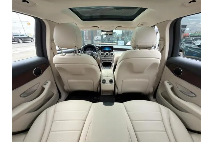 $27995 : Mercedes-Benz GLC 2022 AWD G image 9