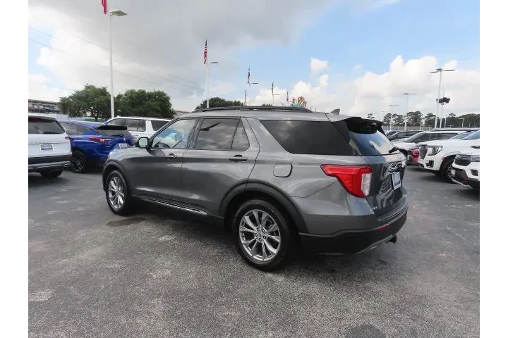 $26999 : Ford Explorer 2022 XLT 4dr S image 10