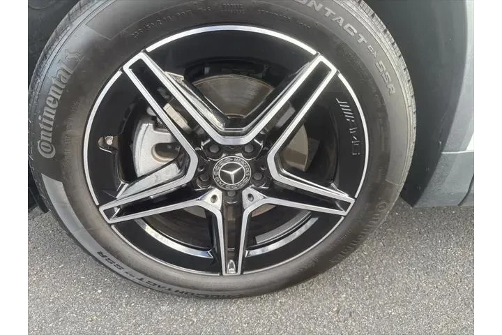 $29995 : Mercedes-Benz GLA 2023 AWD G image 9