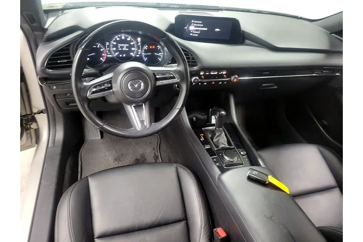 $25998 : Mazda Mazda3 Hatchback 2022 image 9
