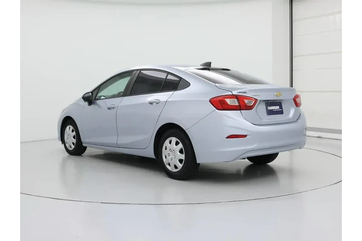 $13998 : Chevrolet Cruze 2018 LS Auto image 2