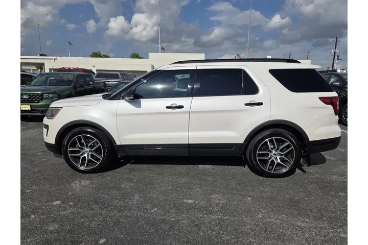 $14999 : Ford Explorer 2018 AWD Sport image 4