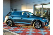 $28988 : Audi Q5 2022 AWD quattro S l thumbnail