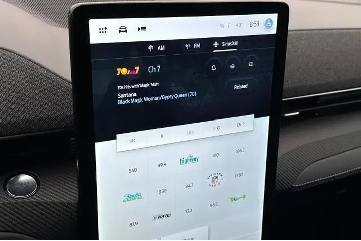 $32055 : Ford Mustang Mach-E 2024 Pre image 9