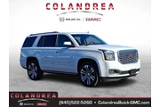 GMC Yukon 2019 4x4 Denali 4d en Newburgh