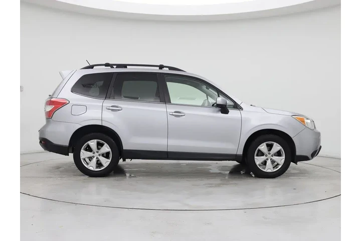$17998 : Subaru Forester 2015 AWD 2.5 image 7