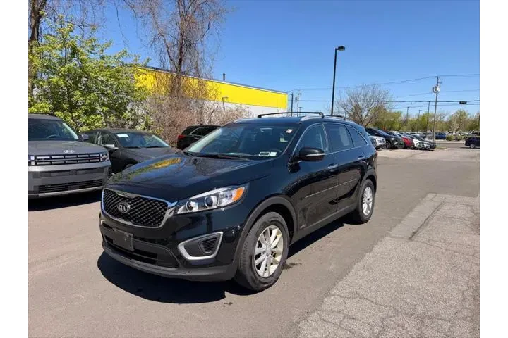 $12000 : Kia Sorento 2017 AWD LX 4dr image 8
