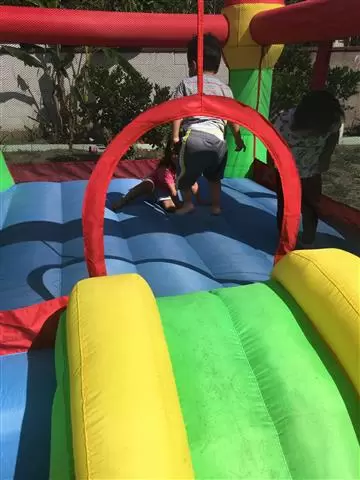 Cuidado de Niños en Whittier image 1