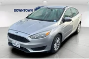 $8999 : Ford Focus 2018 SE 4dr Sedan thumbnail